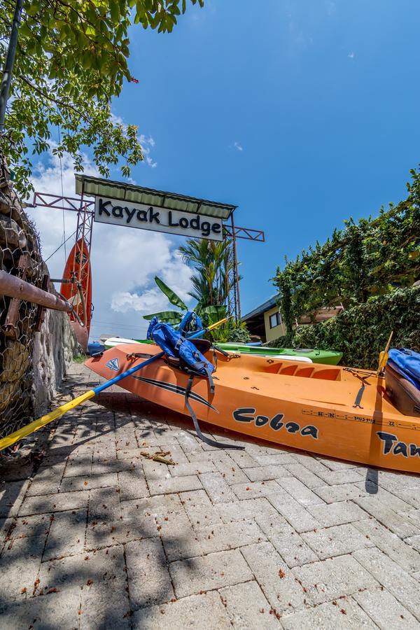 Kayak Lodge Damas Exteriér fotografie